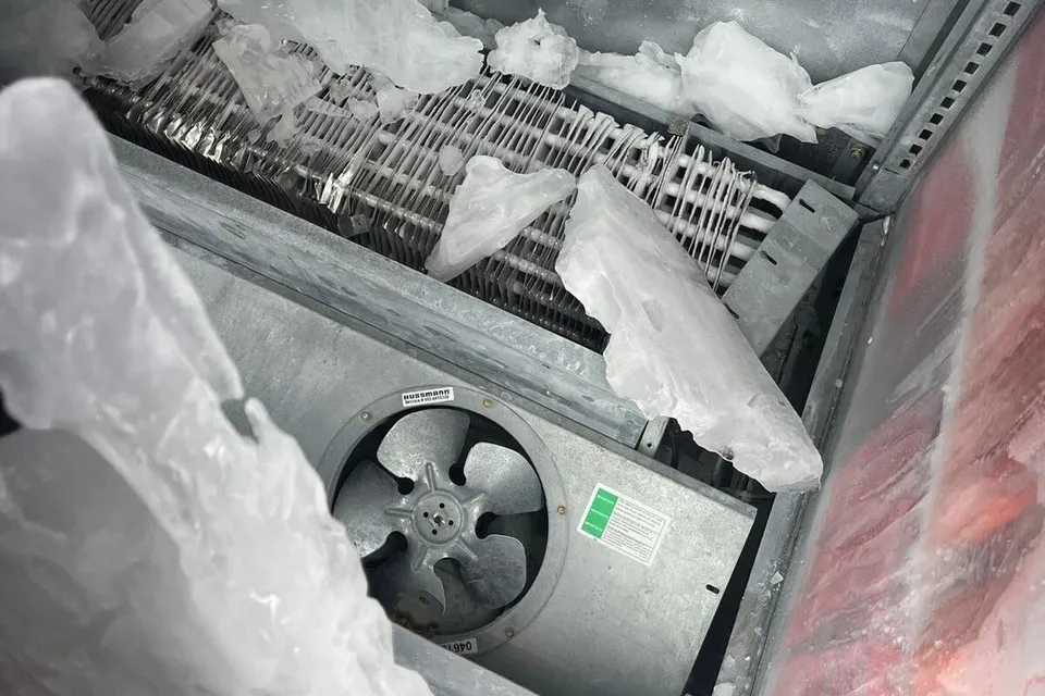 Ice build-up on a cold storage evaporator caused by poor humidity control